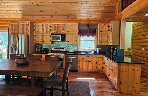 Adams Cabin | 4 Bedroom lodge on wooded land with heated swimming pool and hot tub