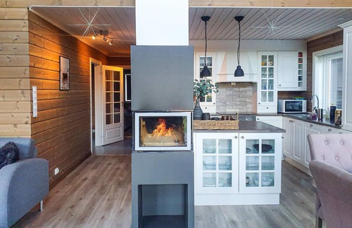Valle House | 4 bedroom lovely home in Rysstad