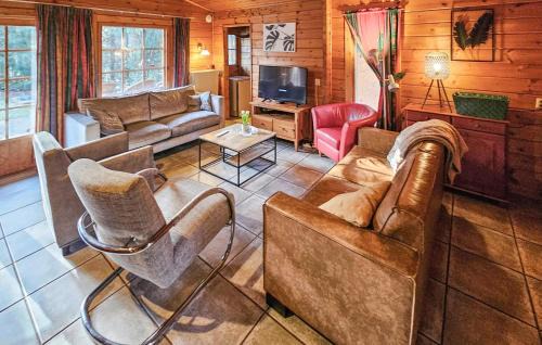 Neede House | 4 Bedroom Lovely Home In Neede