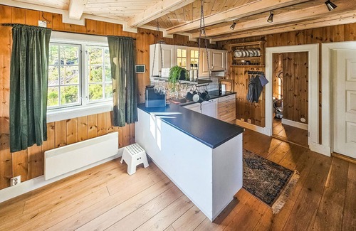 Atra House | 4 bedroom lovely home in Tinn Austbygd
