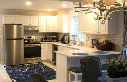 Gloucester House | 4 Bedroom LUX House/with Pool Next Door