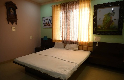 Nashik Other | 4-bedroom luxurious Villa in Nashik with swimming pool, WiFi, AC
