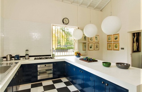 Unawatuna Villa | 4 Bedroom Luxury Colonial Style Villa, Unawatuna