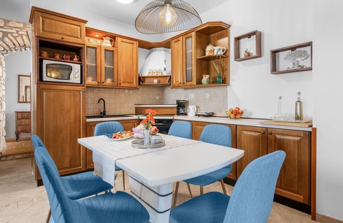 Boljevici House | 4 bedroom nice home in Vlasici - Krsan