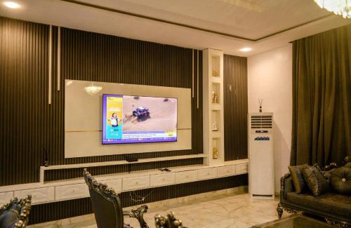 Ikeja Apartment | 4 Bedroom Terraced Duplex for Airbnb Short Stay in Ikeja