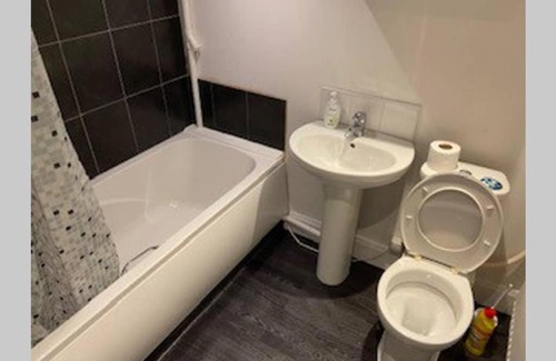 Wombwell House | 4 Bedroom Town House