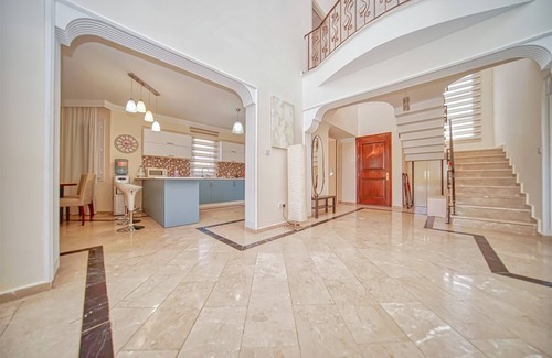 Karavas Villa | 4 Bedroom Villa in Kyrenia