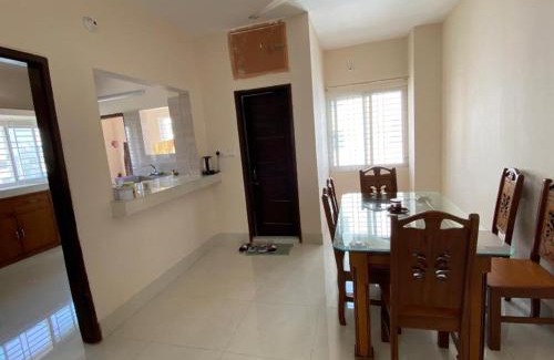 Basundhara Residential Area Apartment | 4 Beds Condo Holiday Home at Bashundhara Dhaka
