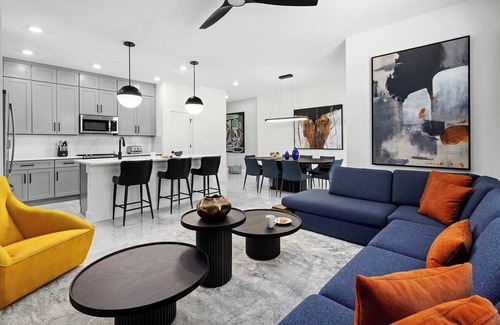 Florida Center Hotel | 4-BR Villa at Villatel Orlando Resort - Arcade Games & Outdoor Entertainment