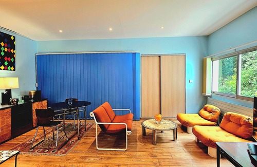 Gourin Apartment | 4* design studio with terrace and garden access