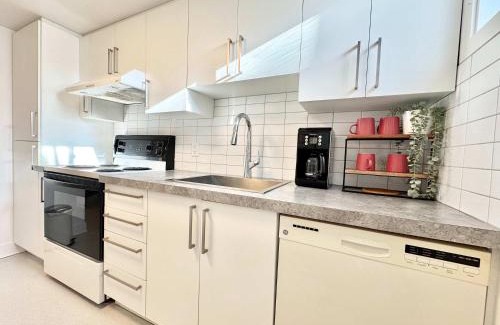 Saint-Sacrement Apartment | 4 Grandes Chambres Centre-Ville