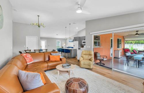 Willoughby Acres House | 4 Miles to Beach and Walk to Shops