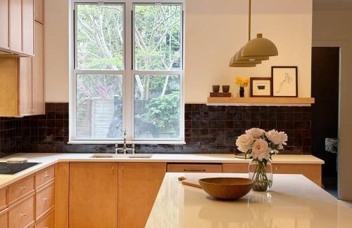 Upper Manhattan Apartment | 4 Million Dollar Manhattan Brownstone Brand New