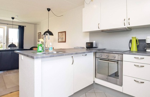 Hou Apartment | 4 person holiday home in Hals