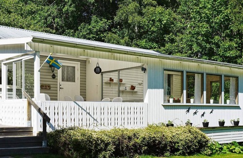 Brastad House | 4 person holiday home in Brastad