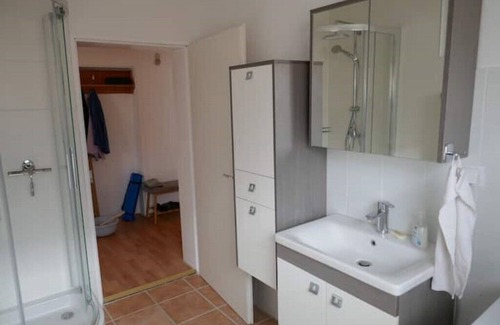 Knielingen Apartment | 4-room apartment with large balcony