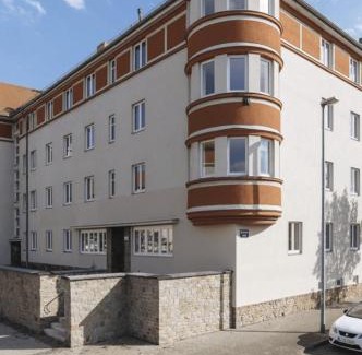 Abtnaundorf Apartment | 4-Room Luxury Apartment - close to Central Station, free parking, kitchen