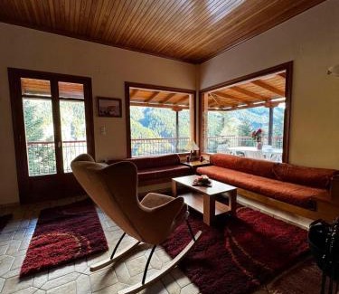 Melissourgoi House | 4 Seasons Tzoumerka Senses