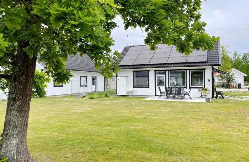 Tofta House | 4 star holiday home in Gotlands Tofta