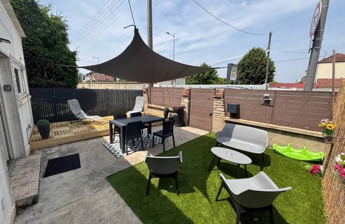 Saint-Andre-les-Vergers House | 40 m² House ∙ 1 bedroom ∙ 4 guests
