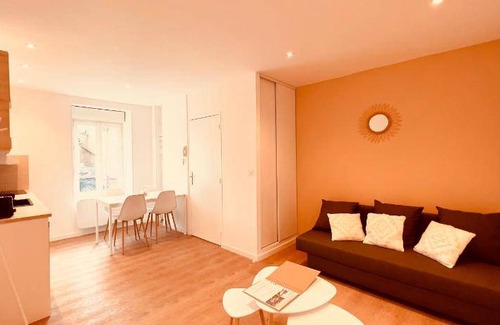 Montlucon Apartment | 40 m² Apartment ∙ 1 bedroom ∙ 4 guests