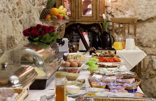 Stare Miasto Hotel | 40 m² Hotel ∙ 2 bedrooms ∙ 8 guests