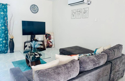 Discovery Bay House | 40 m² House ∙ 1 bedroom ∙ 2 guests