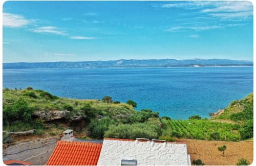Bol House | 40 m² House ∙ 2 bedrooms ∙ 4 guests