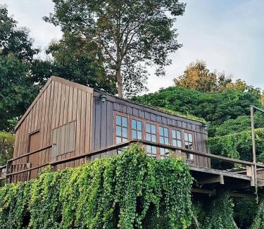Mae Chan Hotel | 4000Dao- A Hilltop Hideaway & Experience in Doi Tung