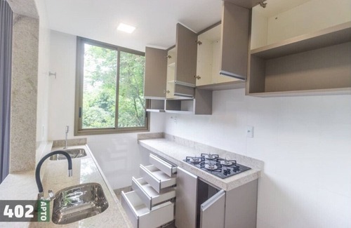 Belo Horizonte Apartment | 402 Short-stay apartment near vila da serra