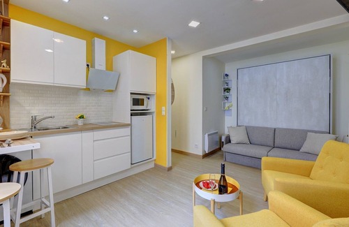 2nd Arrondissement Apartment | 408 Suite Montorgueil - Superb Studio in Paris