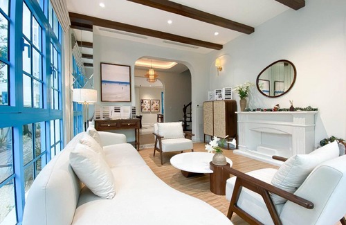 Bai Chay Villa | 410 m² Villa ∙ 6 bedrooms ∙ 23 guests