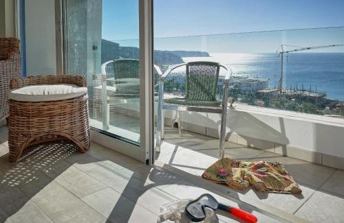 Salema Apartment | 414 Casa Colina Mar