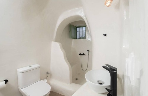 Pyrgos House | 42 m² House ∙ 1 bedroom ∙ 4 guests