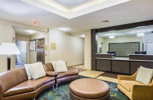 Northwest Hotel | 43 m² Hotel ∙ 127 guests