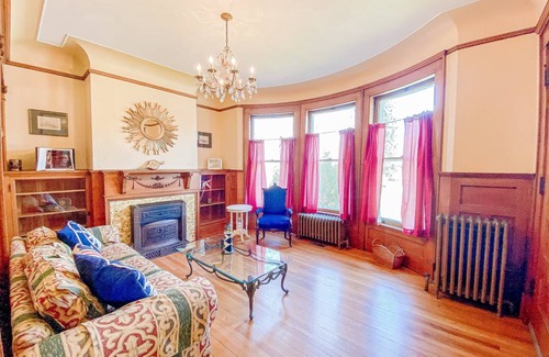 Manistee House | 437 m² House ∙ 7 bedrooms ∙ 20 guests