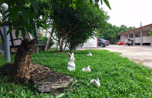 Suphan Buri Hotel | 44 m² Hotel ∙ 2 bedrooms ∙ 4 guests