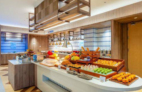 Dongchangfu District Hotel | 44 m² Hotel ∙ 4 guests