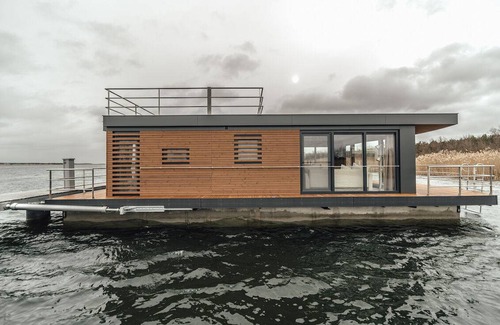 Bitterfeld Boat Rental | 44 m² Houseboat ∙ 2 bedrooms ∙ 5 guests