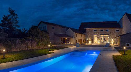 Beaune Villa | 442 m² Villa ∙ 5 bedrooms ∙ 10 guests