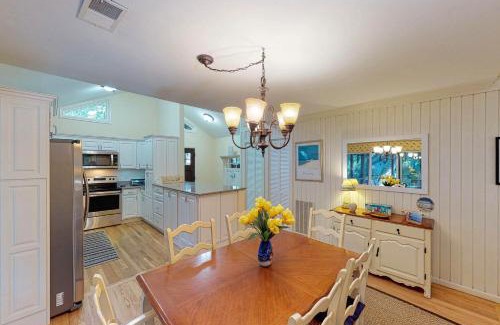 West Beach House | 443 Oceanwood Cottage