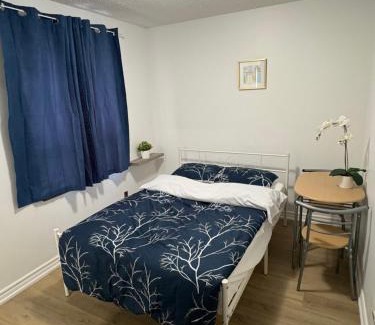 Toronto Bed & Breakfast | 45 Burrard