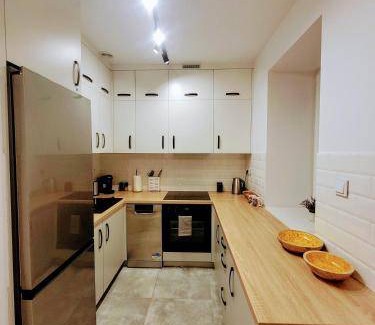Zabrze Apartment | 45 m² Apartment ∙ 2 bedrooms ∙ 4 guests