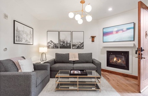 West End Condo | 45 m² Condo ∙ 1 bedroom ∙ 4 guests