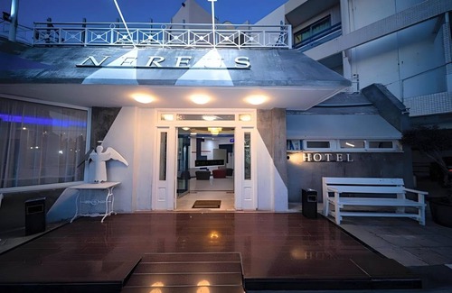 Paphos Hotel | 45 m² Hotel ∙ 6 guests