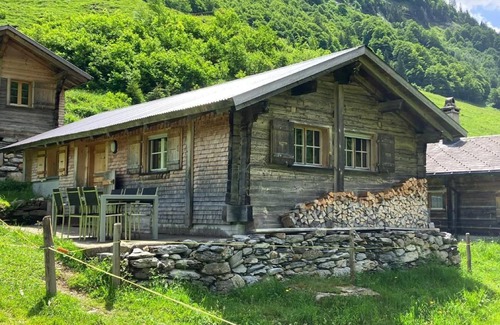 Innertkirchen House | 45 m² House ∙ 1 bedroom ∙ 5 guests