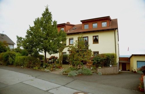 Altenstein Apartment | 45 qm in sehr ruhiger Südhanglage mit herrlicher Fernsicht - inkl. Schlafcouch