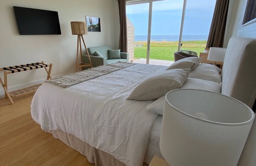 Saint Peters Bay Hotel | 45 Steps - The Culinary Beachside Inn