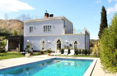 Francavilla di Sicilia House | 450 m² House ∙ 5 bedrooms ∙ 10 guests