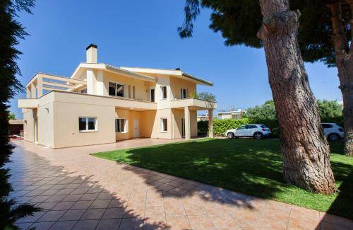 Mytikas Villa | 450 m² Villa ∙ 5 bedrooms ∙ 12 guests